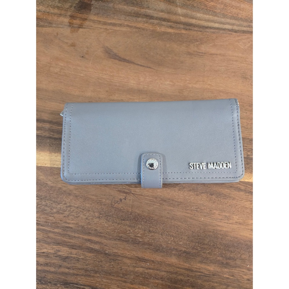 Steve Madden Grey Faux Leather Slim Bifold Wallet with Zip Pocket